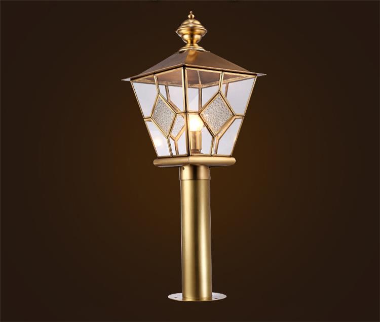 LED Източник E27 1 Light Outdoor Outdoor Pillar Lantern Or Copper Pillar Light with Teled Glass